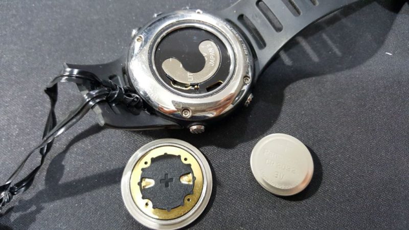 SUUNTO t3dの電池交換