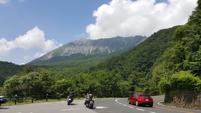 鍵掛峠から見た大山