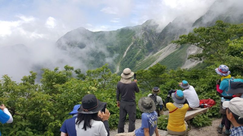 夏山登山道の六合目