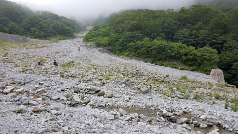 行者谷の枯れ沢