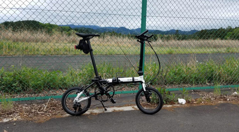 二ツ塚峠に向かう別の道