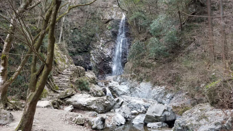 払沢の滝