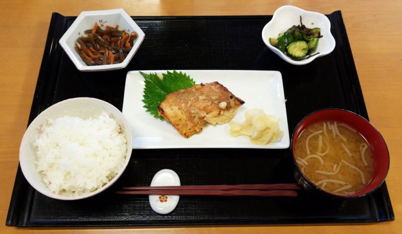 サ高住のランチ